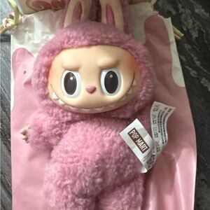 Exciting Macaron Labubu